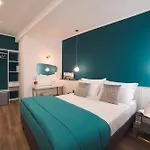 Anami Harbor Retreat 3* نابولي