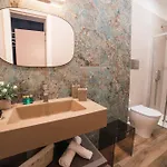 Anami Harbor Retreat بيت ضيافة 3*